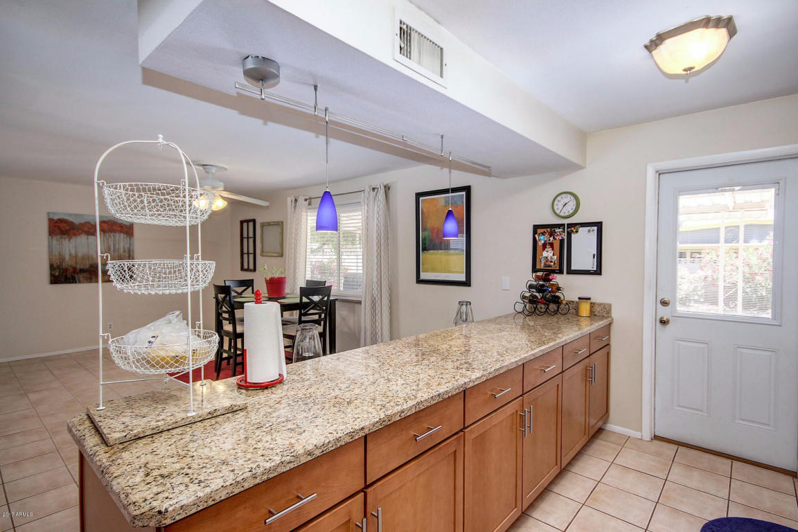 2035 W Eugie Ave, Phoenix, AZ 85029 photo 9