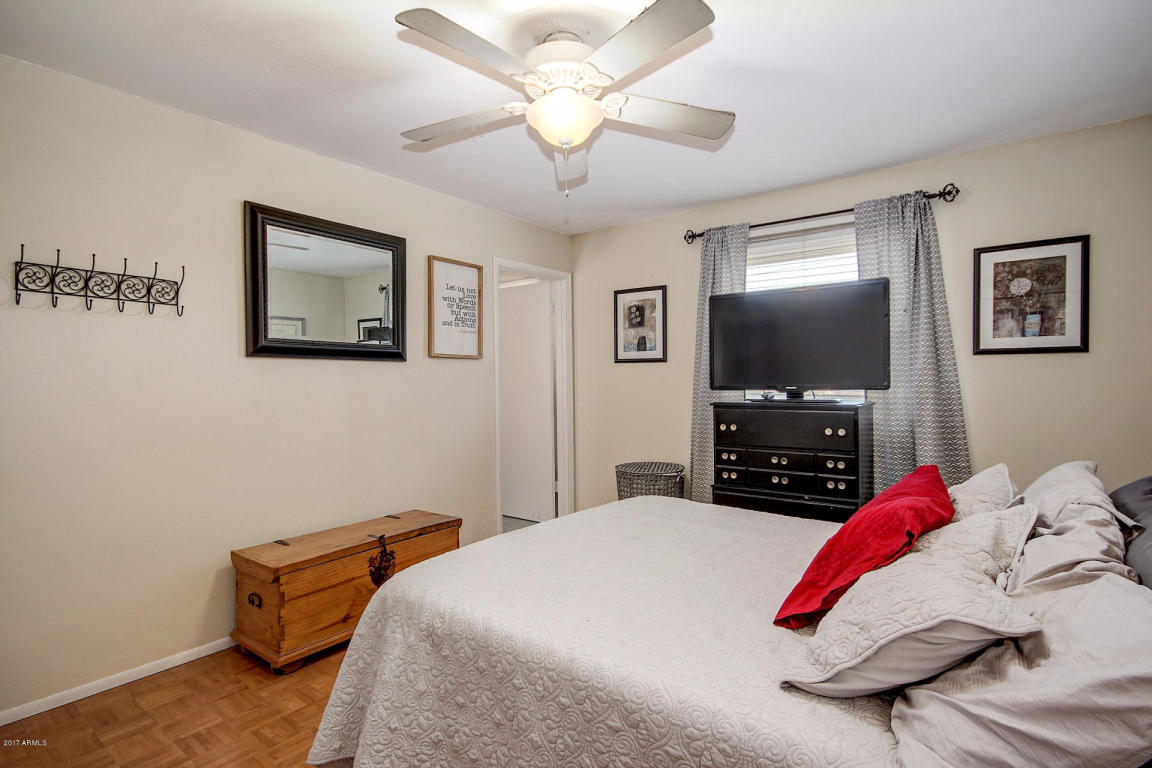 2035 W Eugie Ave, Phoenix, AZ 85029 photo 17