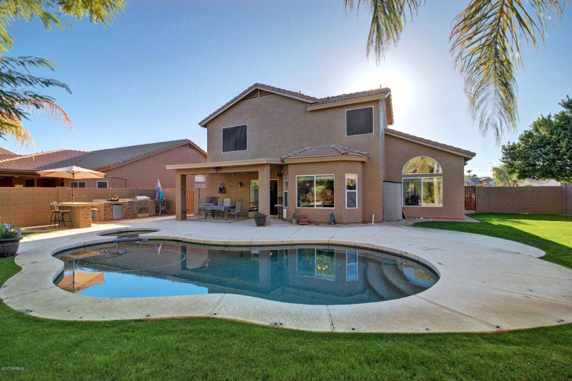 2504 E Windsong Dr, Phoenix, AZ 85048 photo 1