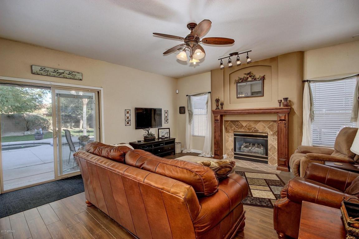 2504 E Windsong Dr, Phoenix, AZ 85048 photo 8