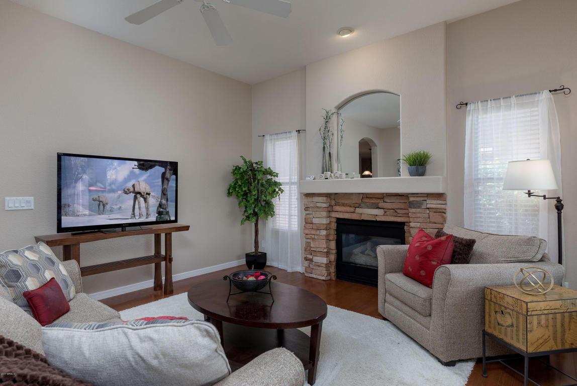 4644 E Chisum Trl, Phoenix, AZ 85050 photo 2