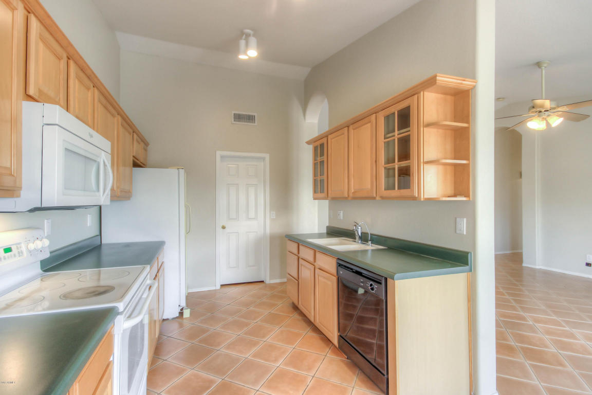 2168 E Cathy Ct, Gilbert, AZ 85296 photo 5
