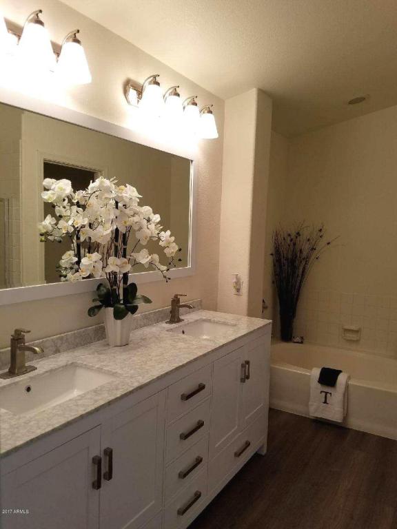 1390 E Vaughn Ave, Gilbert, AZ 85234 photo 9