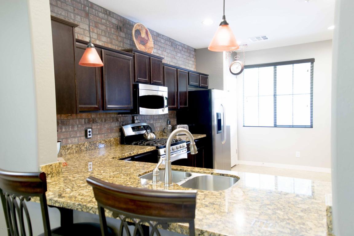 3245 E Virgil Dr, Gilbert, AZ 85298 photo 4