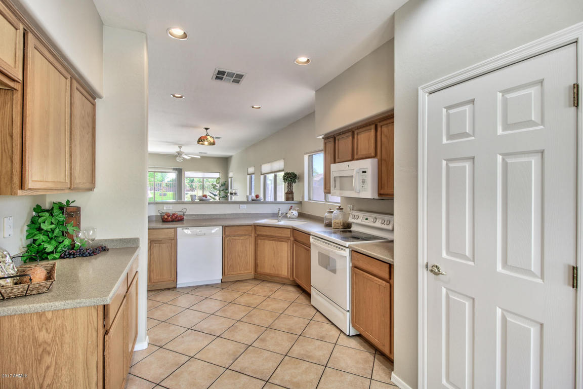 9839 E Fairview Ave, Mesa, AZ 85208 photo 10