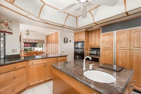 5326 N 45th Pl, Phoenix, AZ 85018 photo 16