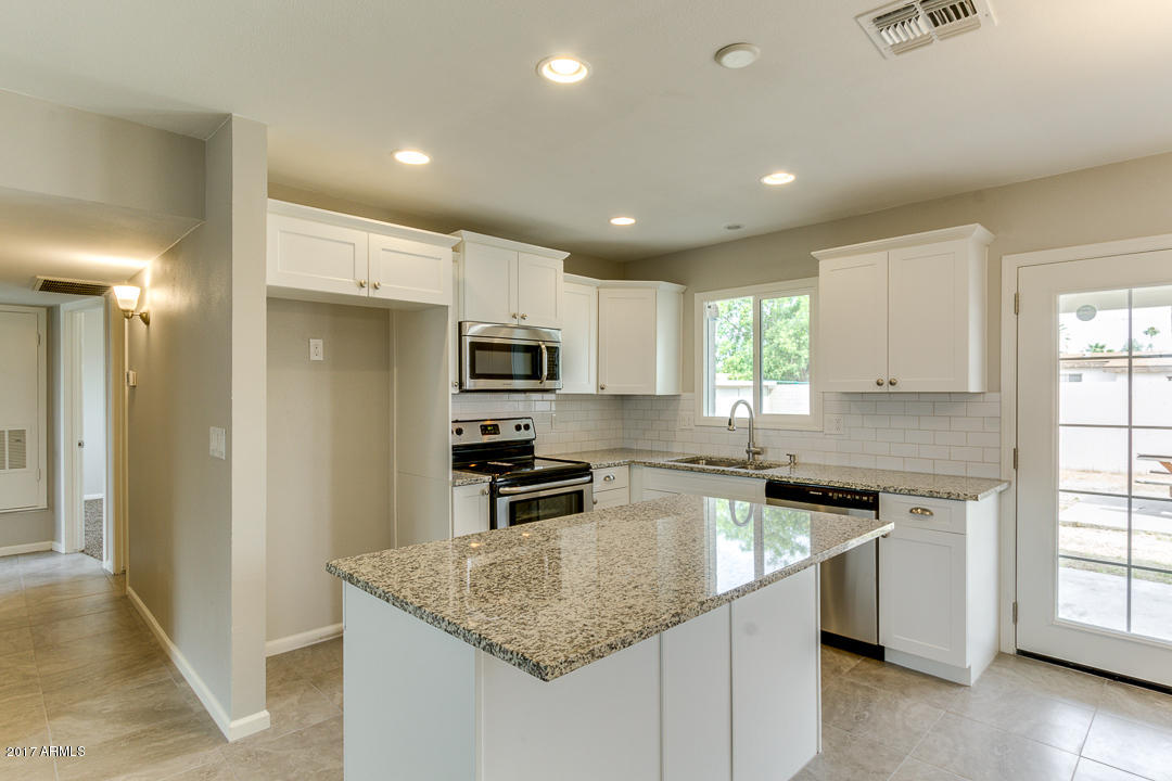 2008 E Bayberry Ave, Mesa, AZ 85204 photo 9