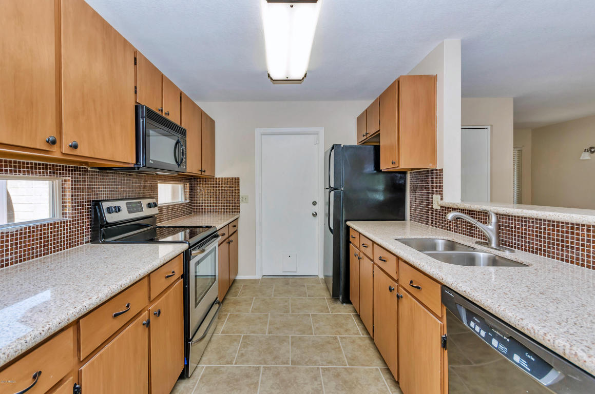 1719 E Aire Libre Ave, Phoenix, AZ 85022 photo 9