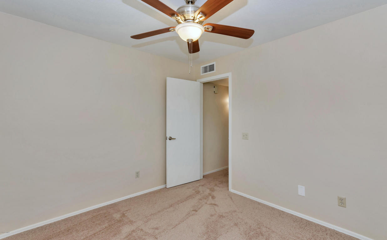 1719 E Aire Libre Ave, Phoenix, AZ 85022 photo 17
