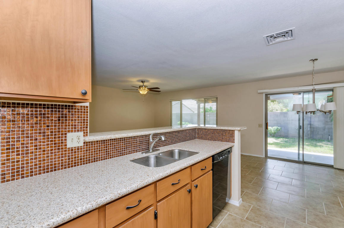 1719 E Aire Libre Ave, Phoenix, AZ 85022 photo 11