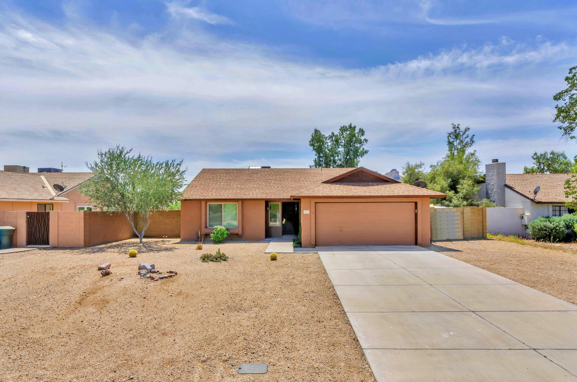 1719 E Aire Libre Ave, Phoenix, AZ 85022 photo 2