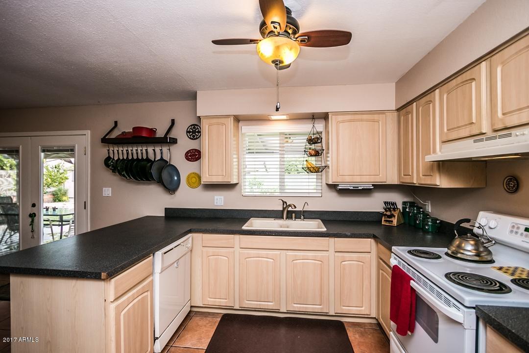 255 E Auburn Dr, Tempe, AZ 85283 photo 7