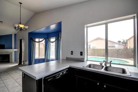 4613 E Towne Ln, Gilbert, AZ 85234 photo 4