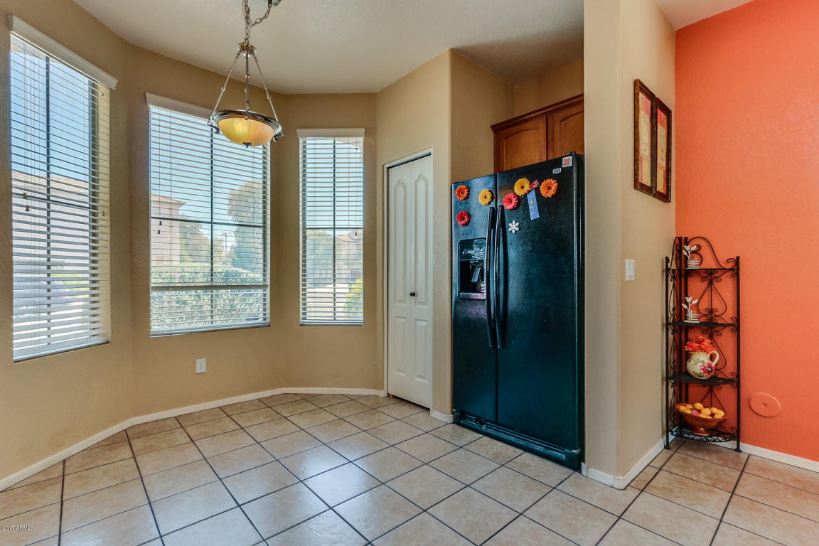 4202 S Mariposa Dr, Gilbert, AZ 85297 photo 15