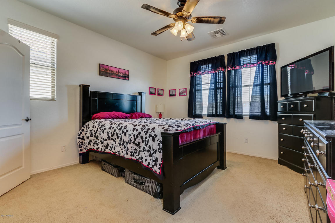 4202 S Mariposa Dr, Gilbert, AZ 85297 photo 32