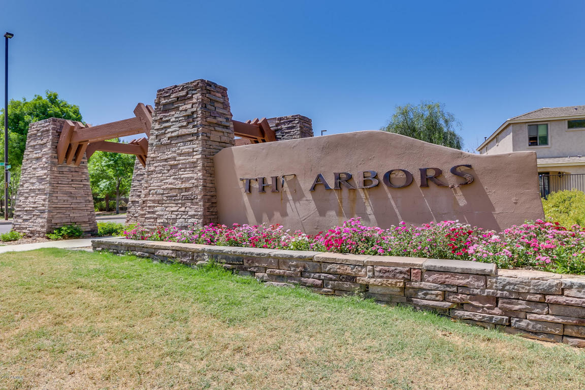 4202 S Mariposa Dr, Gilbert, AZ 85297 photo 3