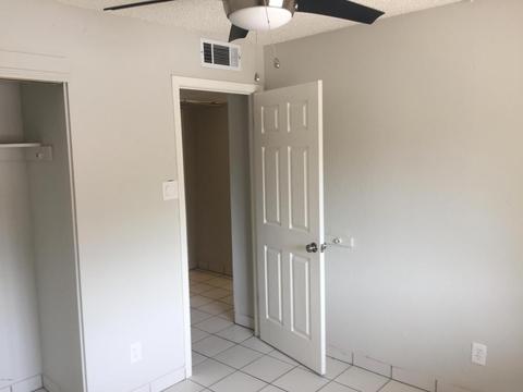 4536 E Sunland Ave, Phoenix, AZ 85040 photo 3