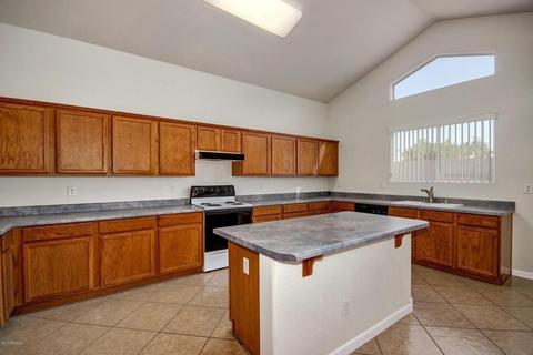 10504 E Dolphin Ave, Mesa, AZ 85208 photo 3