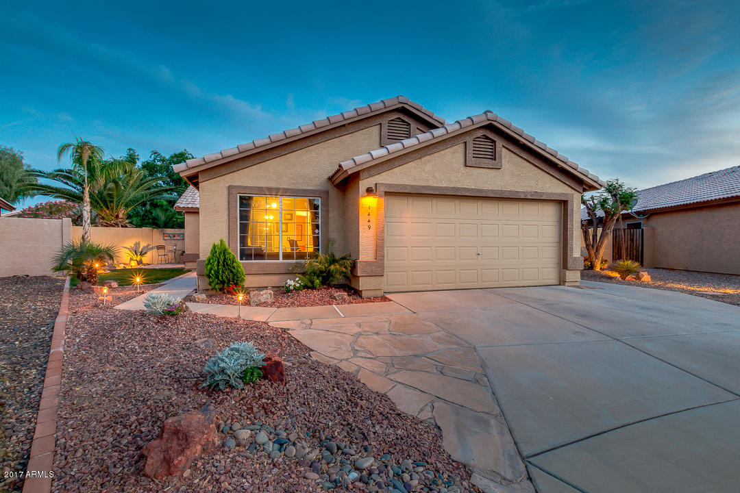 1449 S Dodge St, Gilbert, AZ 85233 photo 1