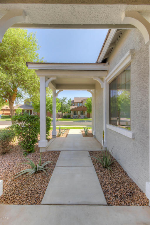 3914 E Sierra Madre Ave, Gilbert, AZ 85296 photo 2