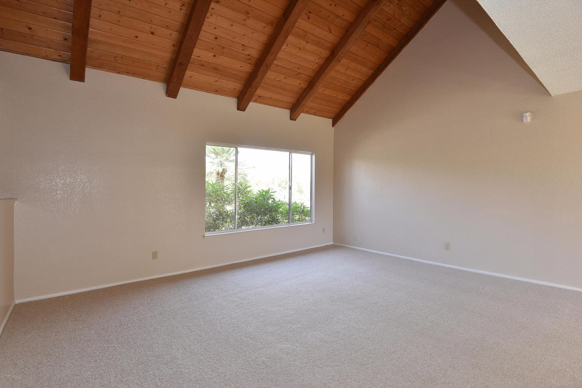 1805 E Winchcomb Dr, Phoenix, AZ 85022 photo 3