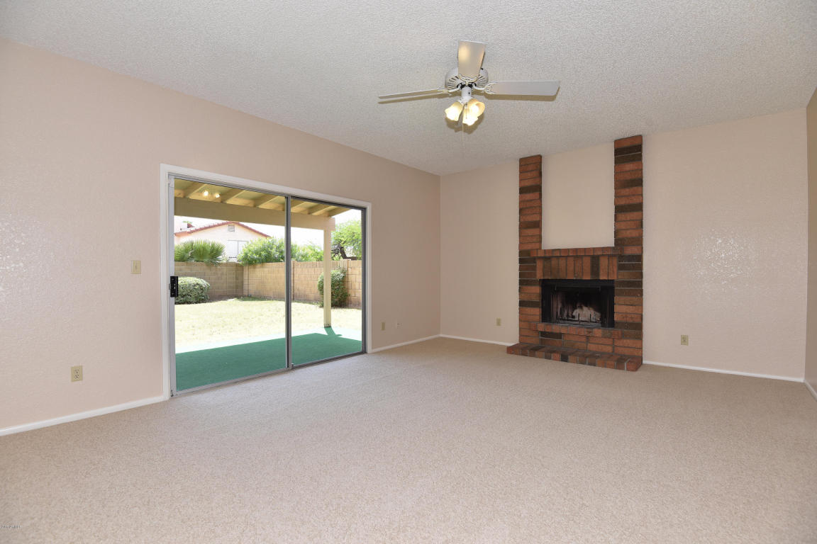1805 E Winchcomb Dr, Phoenix, AZ 85022 photo 11