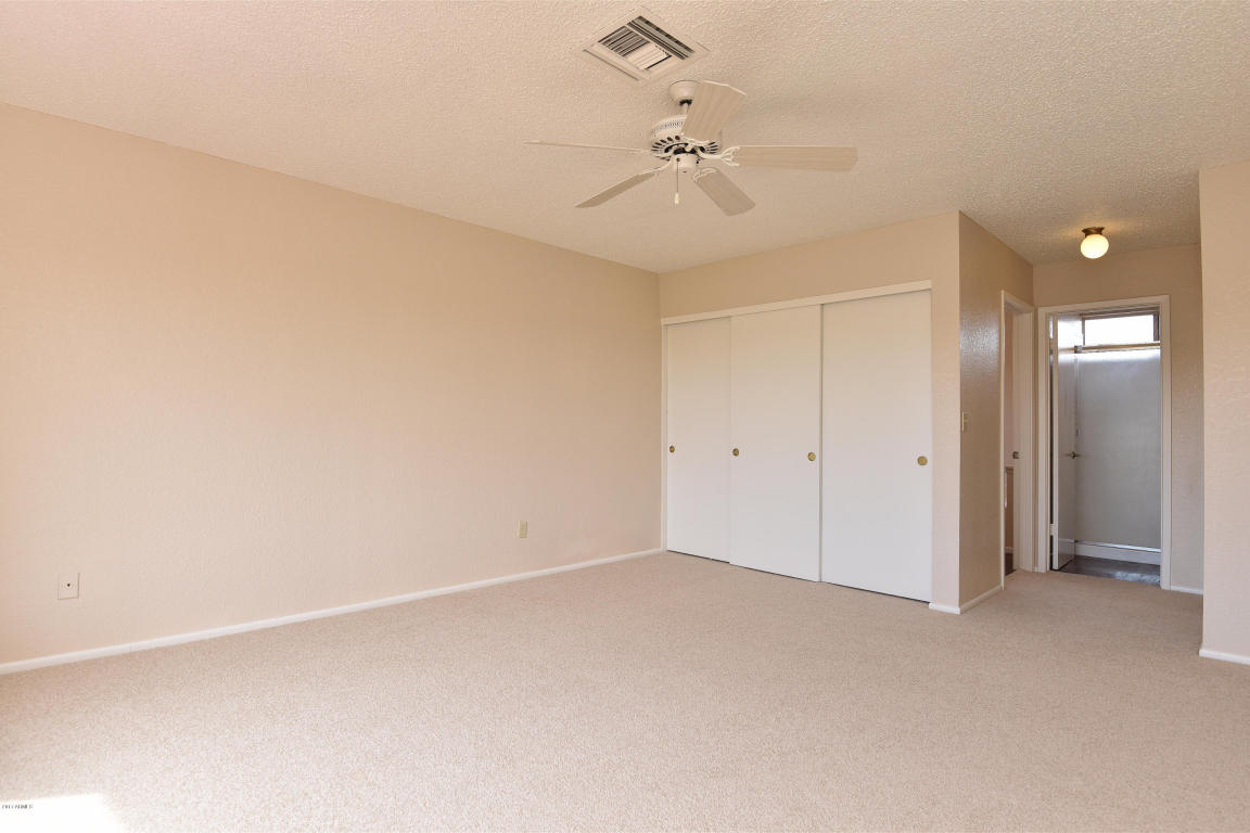 1805 E Winchcomb Dr, Phoenix, AZ 85022 photo 17
