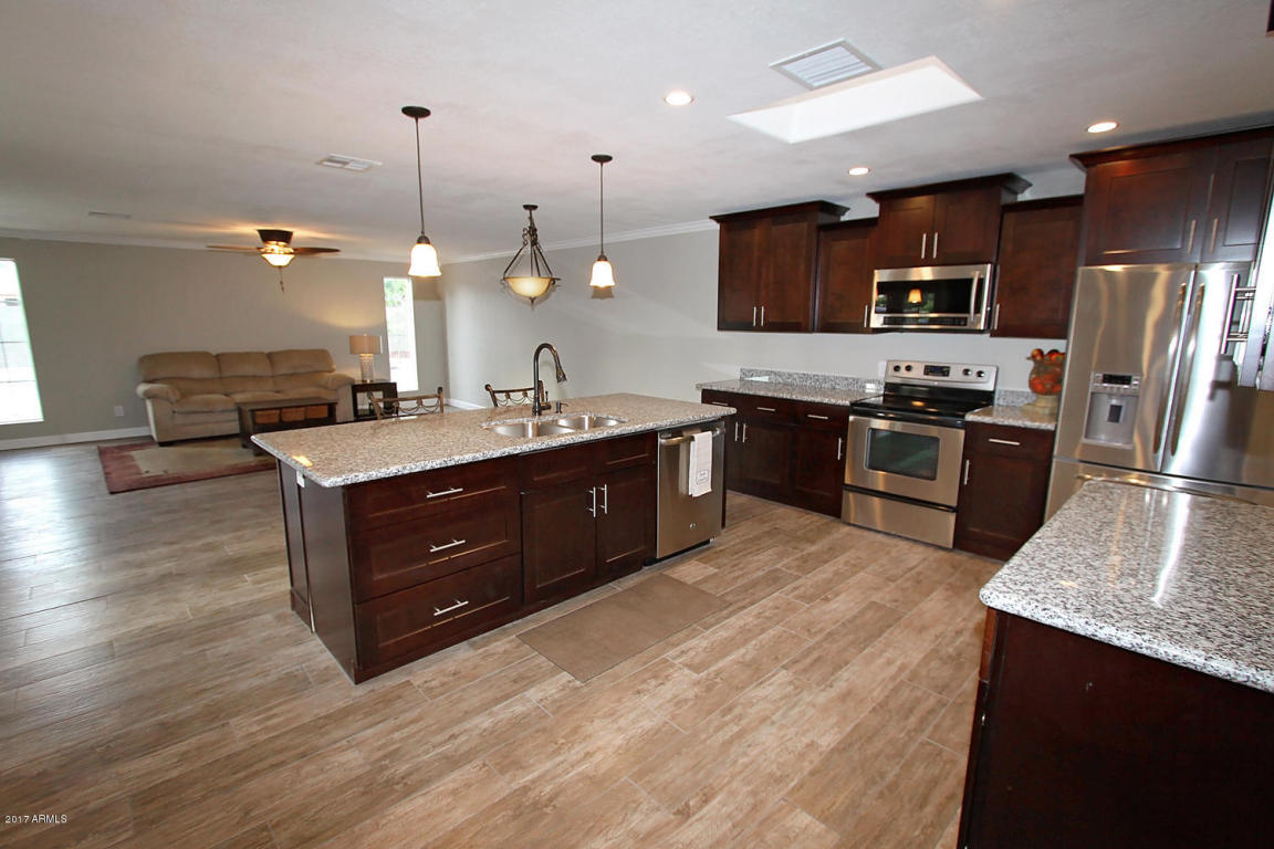 8518 Edgewood Ave, Mesa, AZ 85208 photo 1