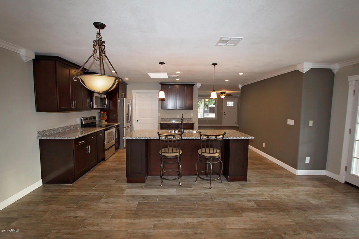8518 Edgewood Ave, Mesa, AZ 85208 photo 3