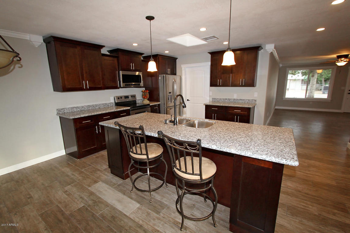 8518 Edgewood Ave, Mesa, AZ 85208 photo 2