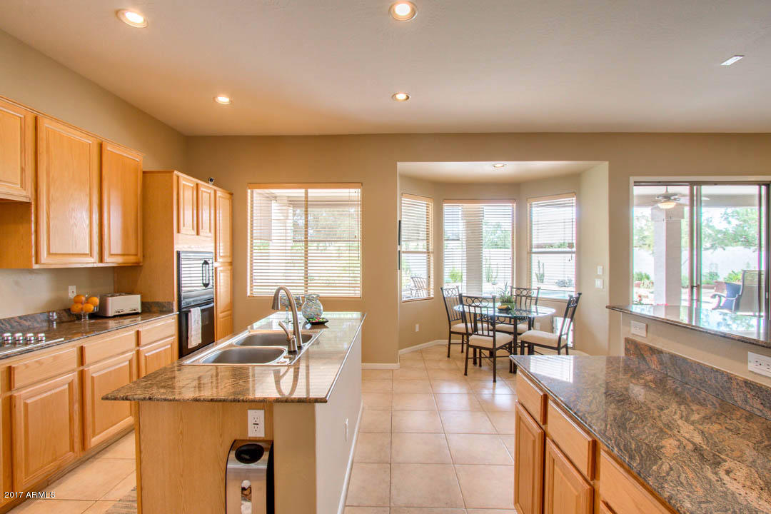 446 S Red Rock St, Gilbert, AZ 85296 photo 13