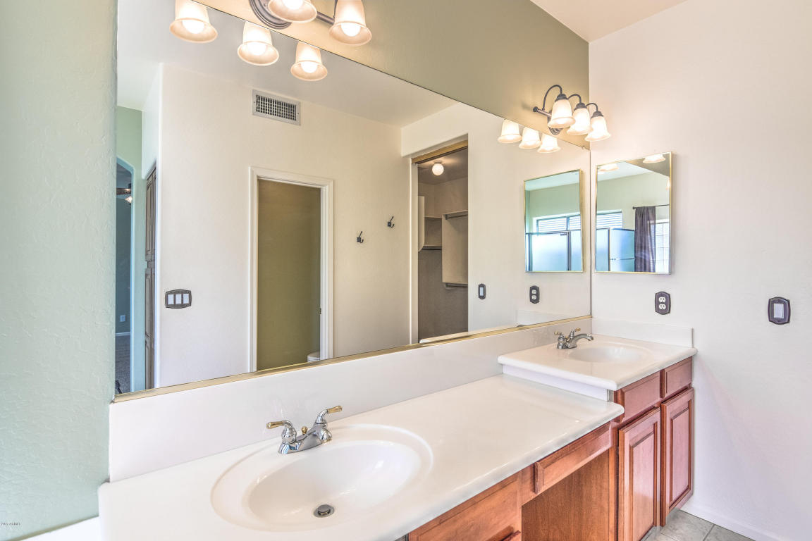 251 E Bernie Ln, Gilbert, AZ 85295 photo 25