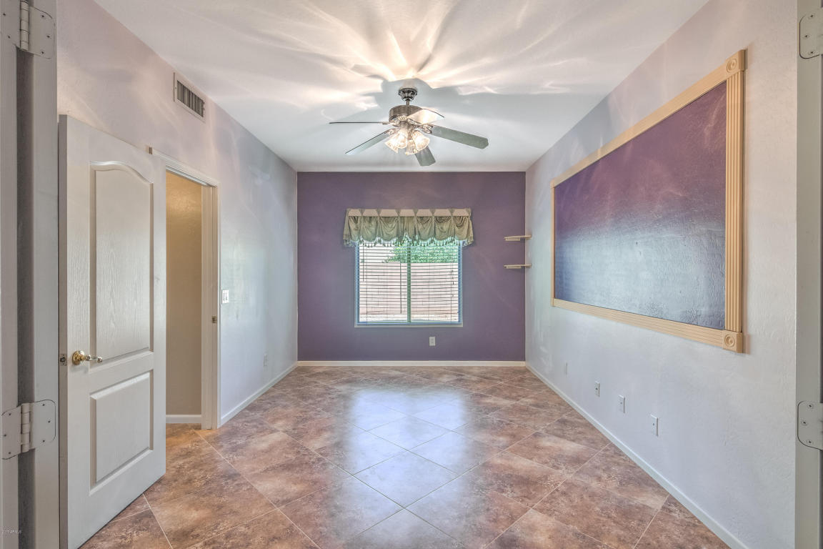 251 E Bernie Ln, Gilbert, AZ 85295 photo 17