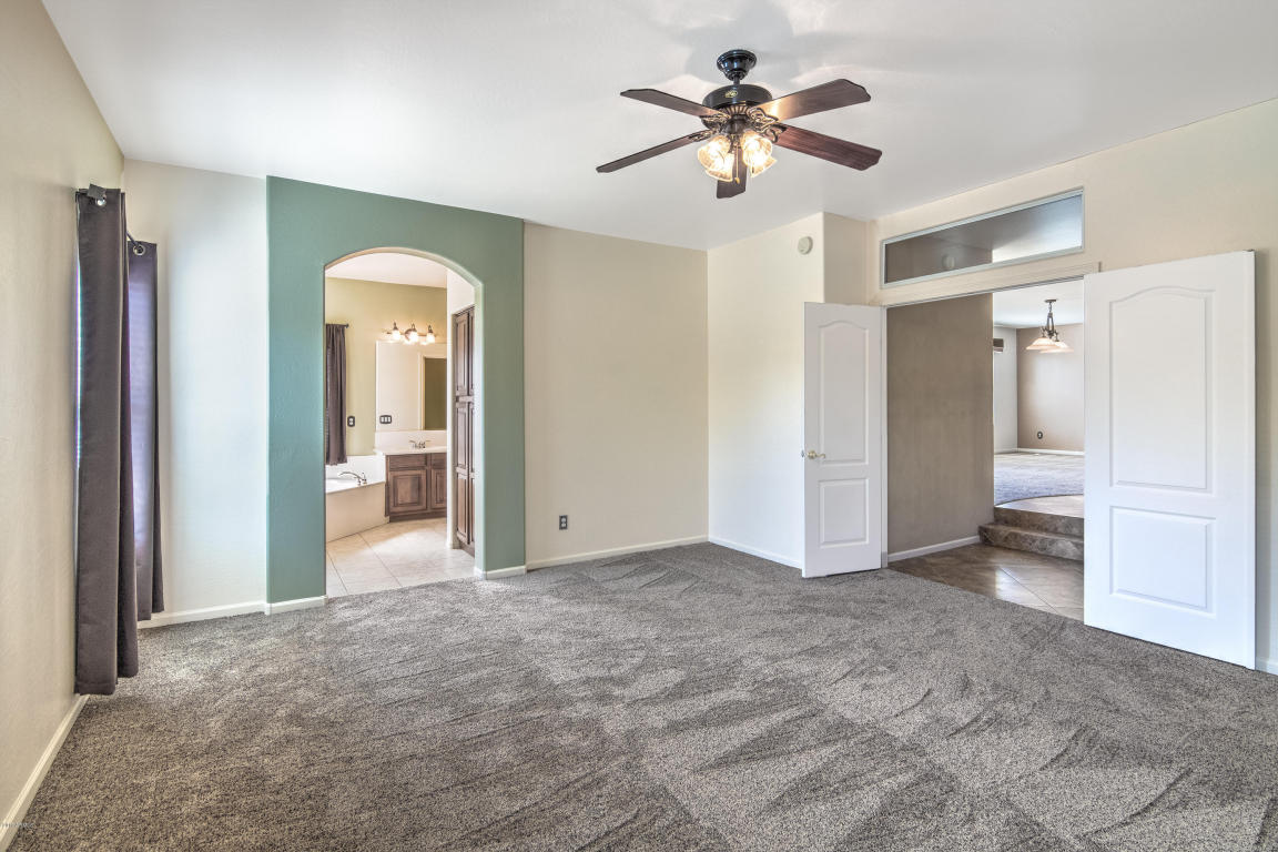 251 E Bernie Ln, Gilbert, AZ 85295 photo 24