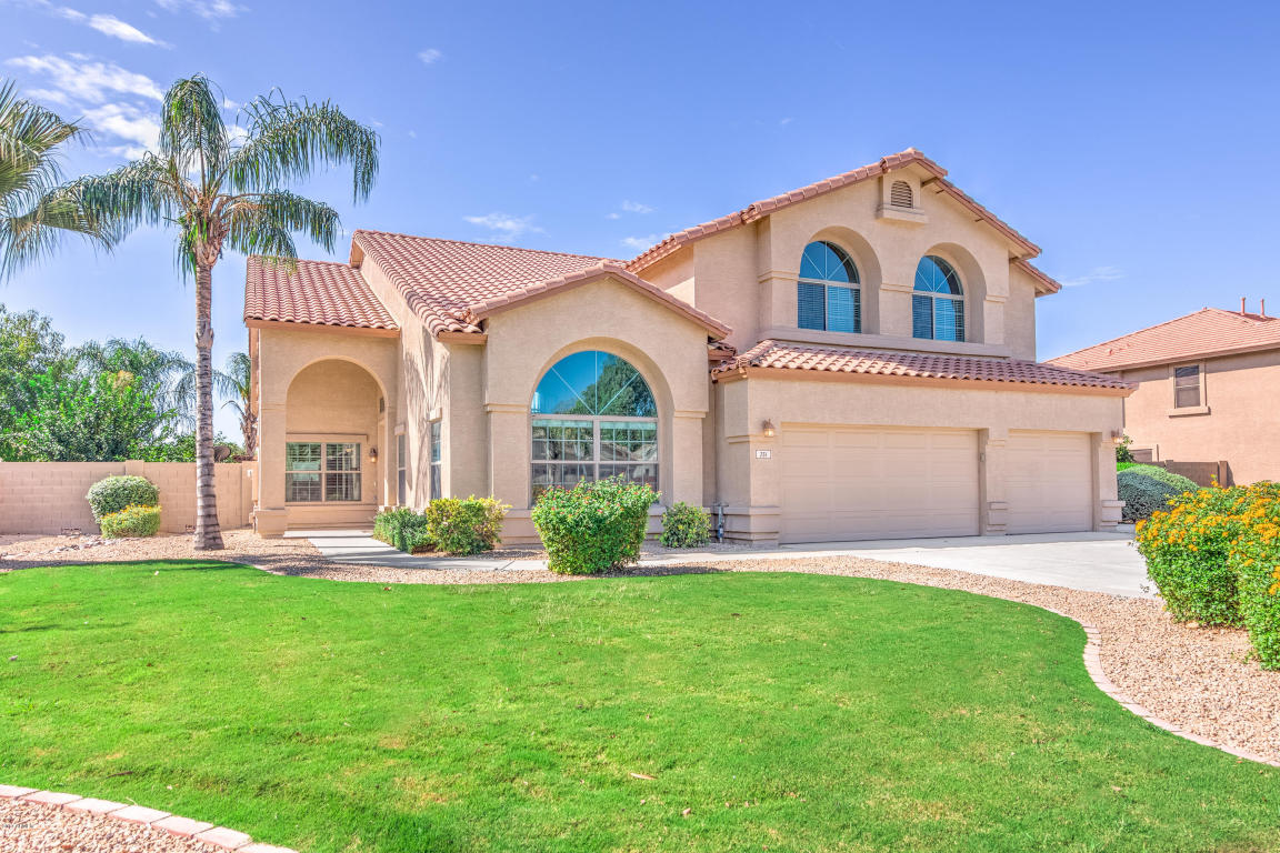 251 E Bernie Ln, Gilbert, AZ 85295 photo 2