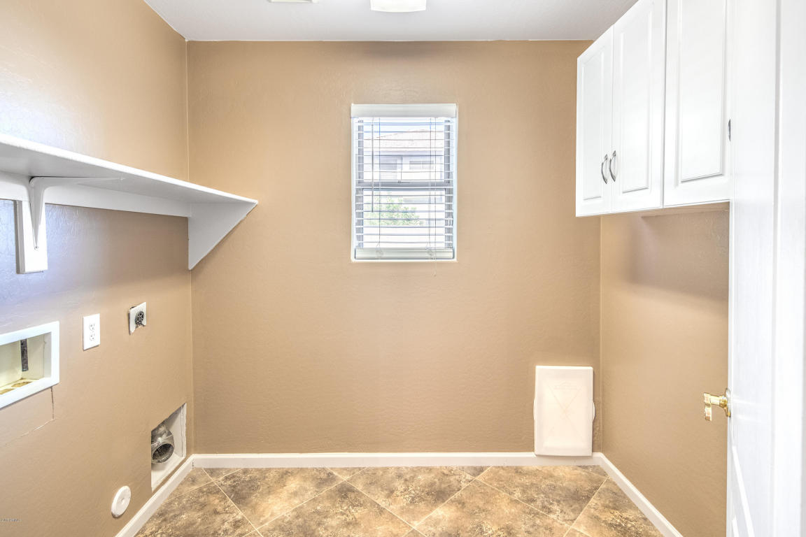 251 E Bernie Ln, Gilbert, AZ 85295 photo 15