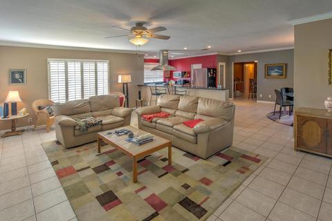 37 E Orange Dr, Phoenix, AZ 85012 photo 6