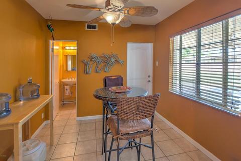 37 E Orange Dr, Phoenix, AZ 85012 photo 19