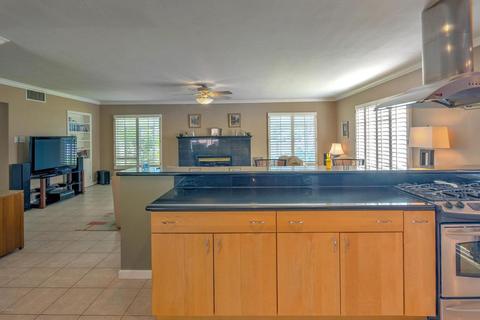 37 E Orange Dr, Phoenix, AZ 85012 photo 18