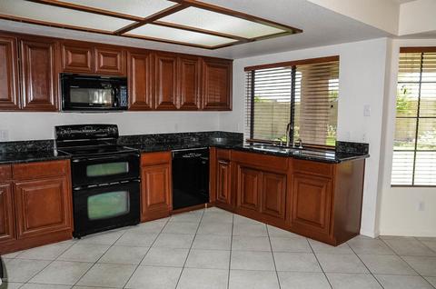 2021 E Diamond Dr, Tempe, AZ 85283 photo 9