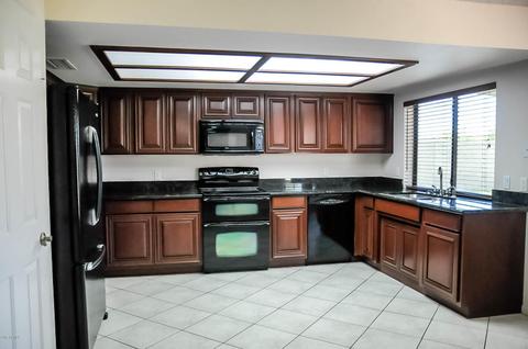 2021 E Diamond Dr, Tempe, AZ 85283 photo 6