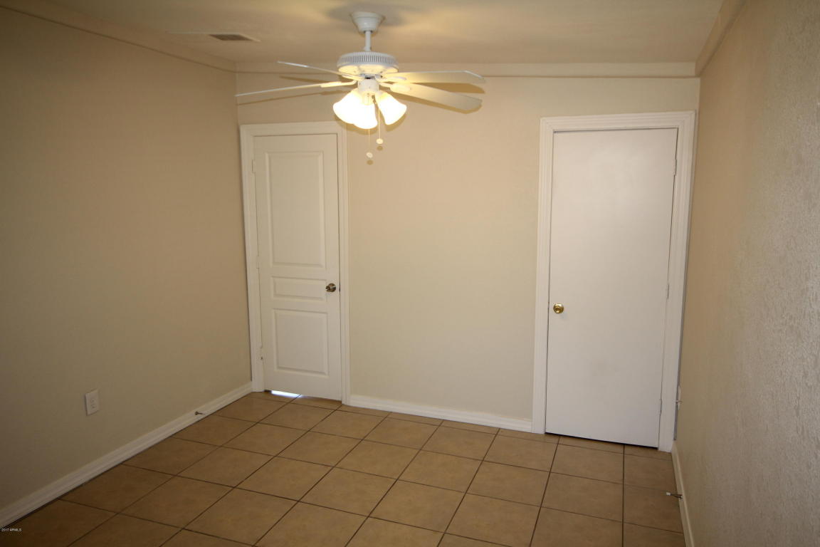 1611 W Vineyard Rd, Phoenix, AZ 85041 photo 4