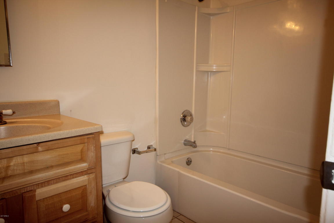 1611 W Vineyard Rd, Phoenix, AZ 85041 photo 7
