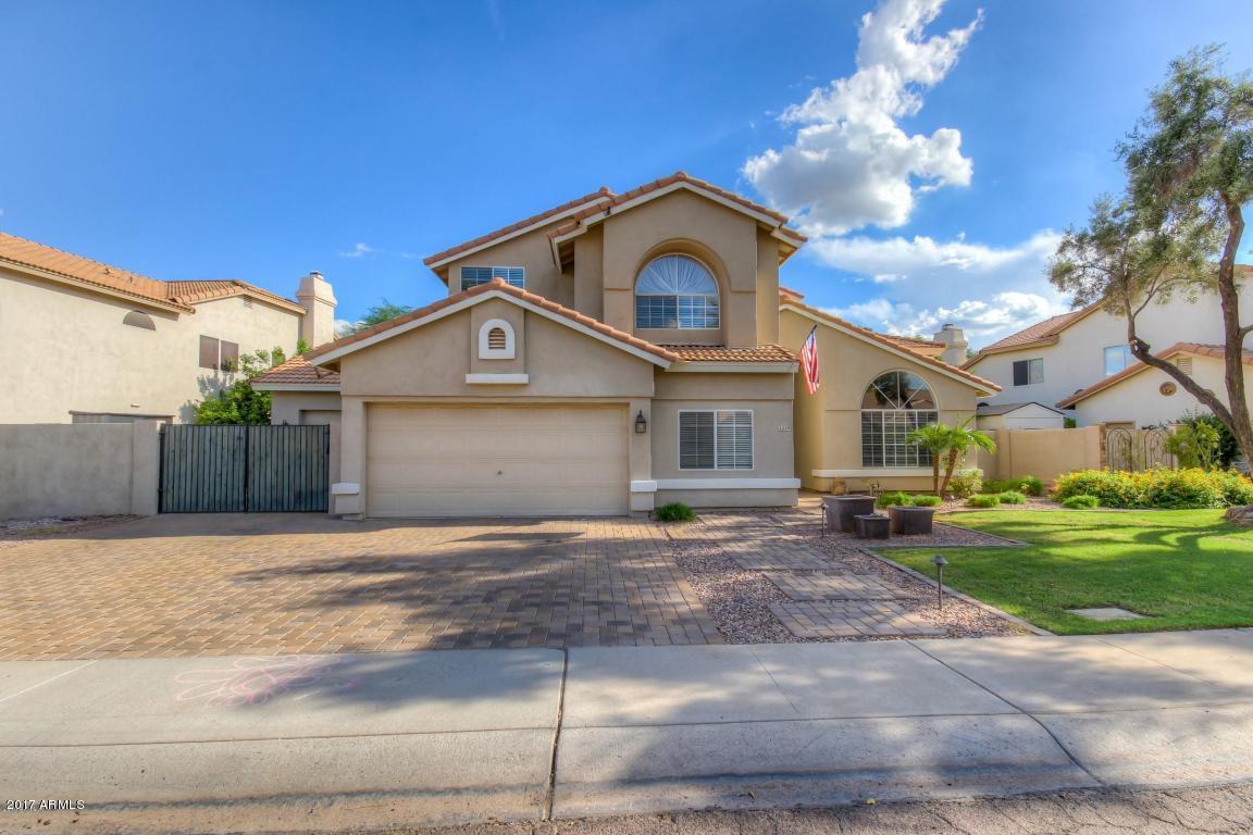 2249 E Indigo Bay Dr, Gilbert, AZ 85234 photo 1