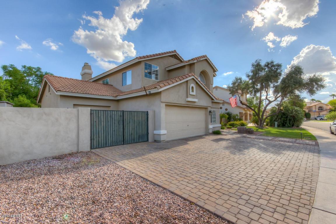 2249 E Indigo Bay Dr, Gilbert, AZ 85234 photo 2
