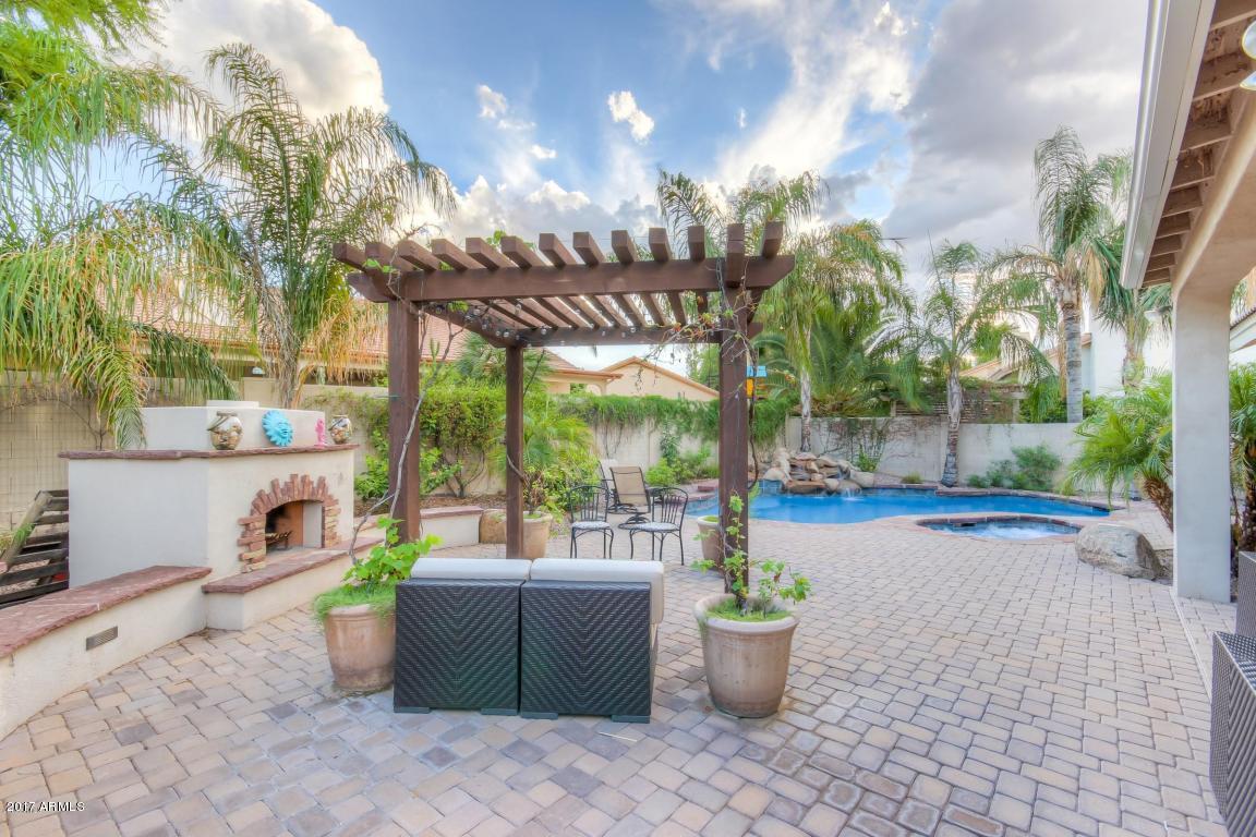 2249 E Indigo Bay Dr, Gilbert, AZ 85234 photo 17