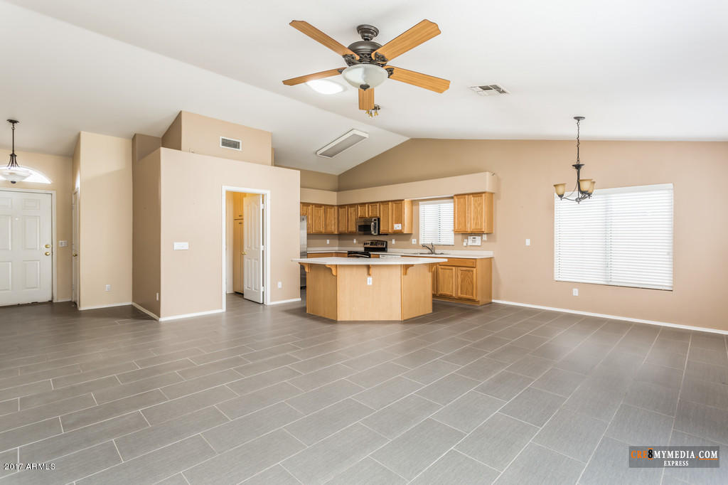1468 S Vine St, Gilbert, AZ 85233 photo 6