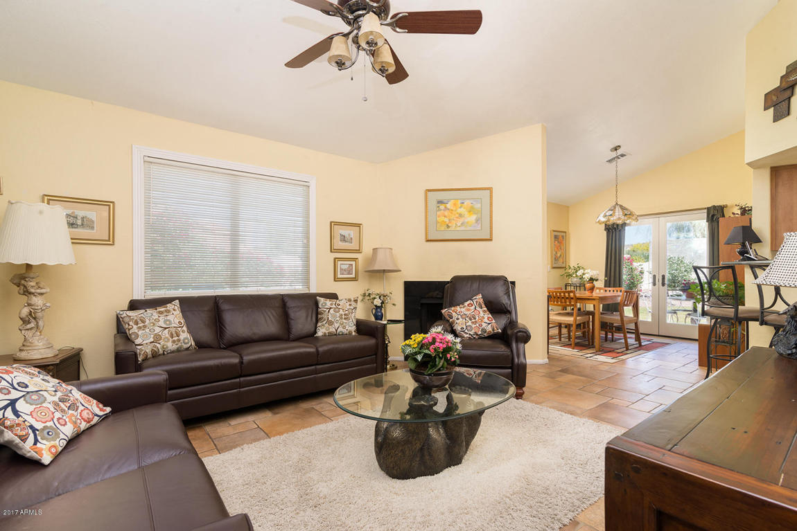 3902 E Graythorn St, Phoenix, AZ 85044 photo 13