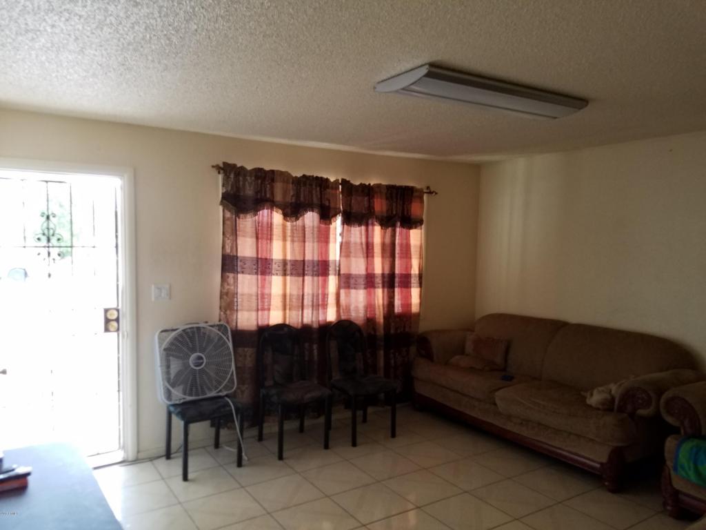 2124 W Pecan Rd, Phoenix, AZ 85041 photo 3