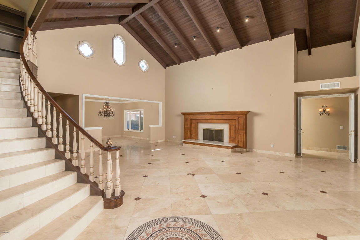 46 Biltmore Est, Phoenix, AZ 85016 photo 3